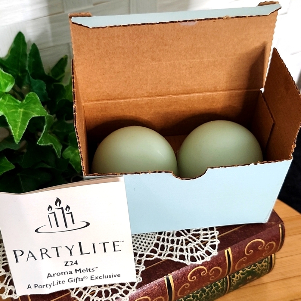 👉*NWT* 4 PARTYLITE AROMA MELTS ~HONEYDEW #Z2452